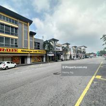 Bandar Laguna Merbok 3 Storey Shoplot Endlot for Sale
