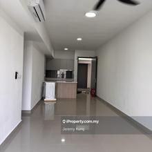 M arisa condo for rent