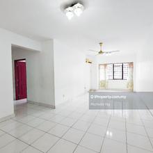 Covered Parking, High Floor, Well Maintained @ Hot Area Taman Desa KL