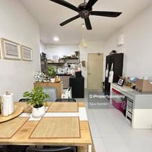 Very well maintained unit.
