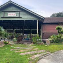 Resort For Sale Hulu Langat, Sungai Makau, Nice envoirement .