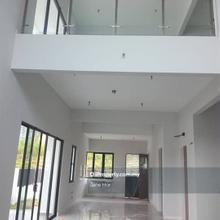Terrace house for Sale