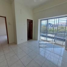 House is newly painted, peaceful place