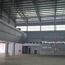 Huge warehouse for rent at Bukit Raja