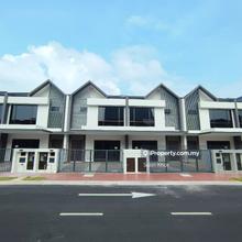 Brand New Irama Villa 2, BK 8, Bandar Kinrara Puchong for sale! 