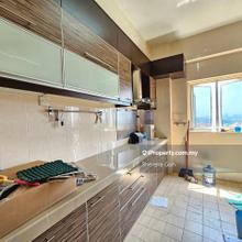 Nice Unit Corner Unit Ready To Move In Condition