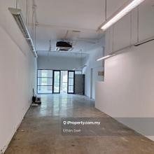 Freehold/Individual Title/3 Storey Shops/Currently Vacant/Best deal