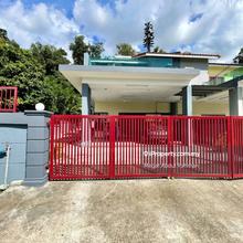 Corner Lot Double Storey Semi D House Taman Bukit Nuri Indah Seremban 