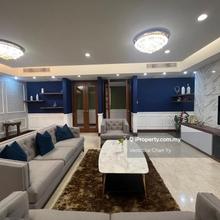 Walking distance to KLCC 