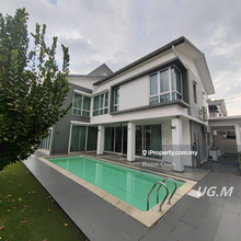 Bandar Parklands 2 Sty Bungalow 70x97 Renovated Private Swimming Pool