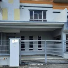 Terrace house for Sale