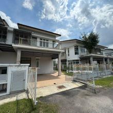 Gated Guarded Semi D at Tiaraville, Bemban Ayer Keroh Melaka. 