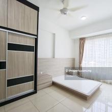 Worth buy tropicana bay residence, 2 car park, renovated units,