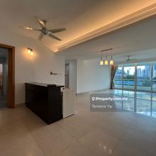 Corner Large Kitchen KLCC view partial furnished for rm5500 only 
