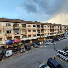 200m LRT pandan jaya 4km pavilion KL 6% rental return 6room above shop