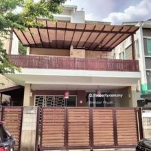 3 Storey Zero-Lot Bungalow (8 min to Selayang Mall)