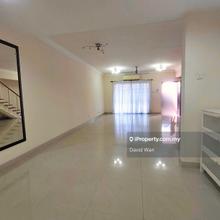 Renovated 3 Stry Terrace House @ Bukit Segar Jaya 2