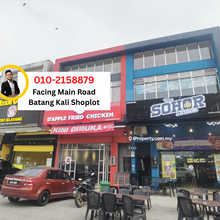 Facing Main Road Batang Kali Shoplot For Rent