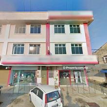 3 Storey Terrace Shop Office - 3 min to T F Value-Mart Temerloh