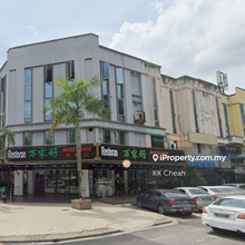 Bandar Menjalara @ Medan Putra 4 Storey Corner Shop for Sale -Roi 4.7%