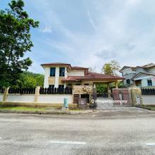 Fully Furnished 12500ft 2 Storey Bungalow Puncak Pinggiran Putra Bangi