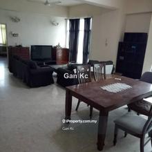 Condominium in KLCC area for Sale !