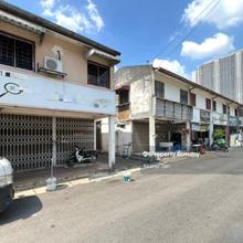 Shop Lot Within Residential Area, Suitable for Own Use / Investment