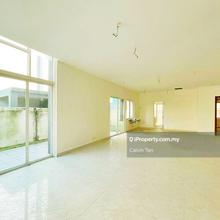 3 storey semi d, feehold, guarded, easy access, basic unit