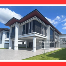 Setia Tropika Double Storey Bungalow 