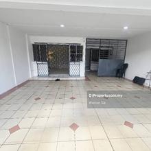 1.5 Storey Terrace Intermediate at Jalan Song For Rent