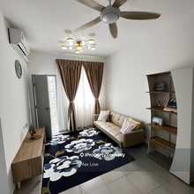 Fully Furnished 3 Rooms Condo For Rent Near Klia & Xiamen University
