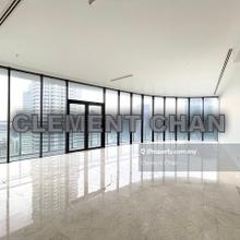 4 Bedders High Floor with Twin Towers view