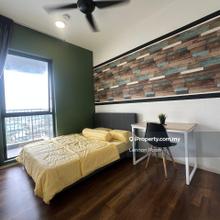 Sqwhere Sungai buloh medium room available now
