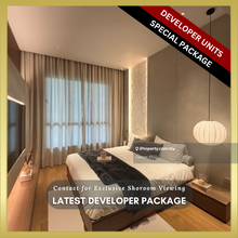 Freehold Residence with Doorstep to Mall and MRT station