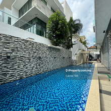Freehold Gate Guarded Fully Furnished 