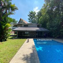 2 storey bungalow with pool