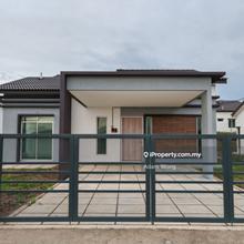 Brand New Gated Guarded Single Storey Bungalow Yarra Park Southfield