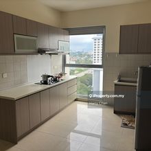 Pj8 corner unit for rent