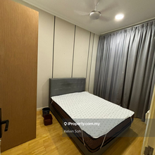 10 Semantan room for rent 