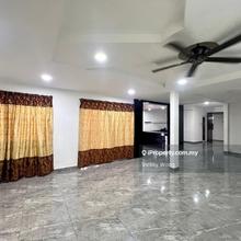 For Rent Pandan Indah Corner Townhouse Renovated with Spacious Land