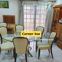 Damansara Jaya Corner house For Rent