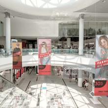 Retail space for Sale