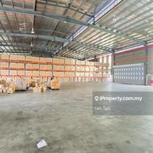 Senai Detached Factory with Loading bay