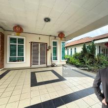Renovated Semi D, Full Loan Available for 1st Home. Welcome Viewing