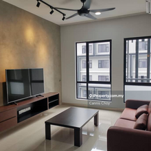 Walking distance to uow&kdu university 
