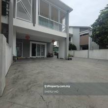 Nice Endlot Semi-D House for Sale at Taman Meru 2B, Ipoh