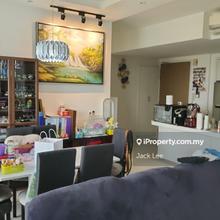 Tastefully renovated and well-kept unit 