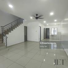 Double Storey House for rent 