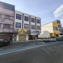 3 Sty Shop 20 x 70 Freehold Jalan Besar Bandar Lama Jerantut