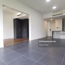 Ativo Suites High Floor Facing South East Desa Park View 2 Car Park